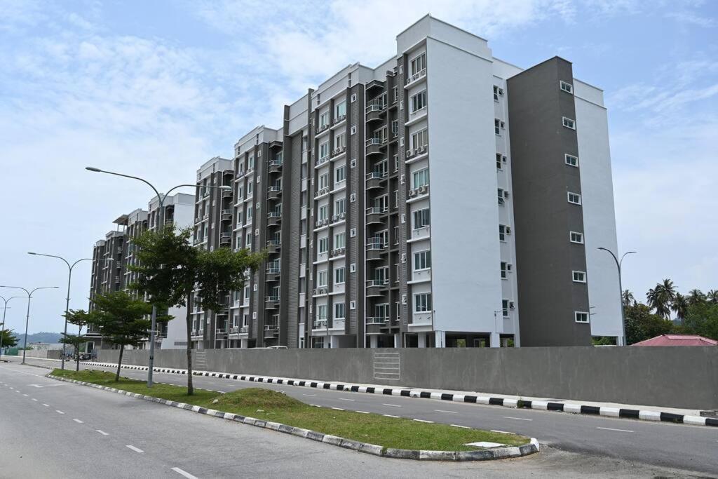 Full Moon Apartment Kuah Εξωτερικό φωτογραφία
